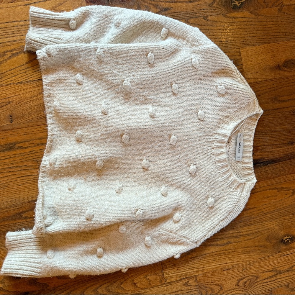 Zara Cream Textured Crew Neck Sweater